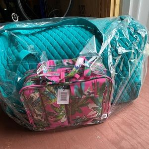 Vera Bradley bag set.